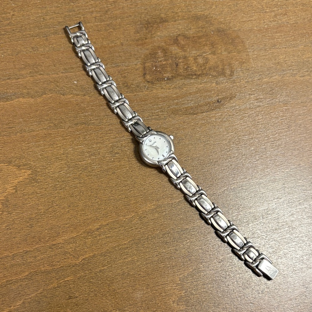 Bulova pearl dial Silver Link Bracelet Watch